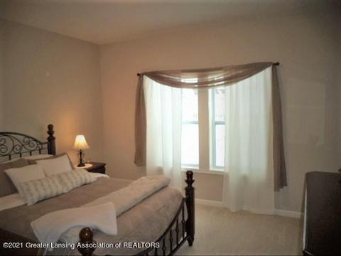 1120 River Oaks Dr, Dewitt, MI 48820 photo 22