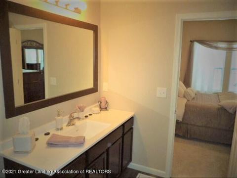 1120 River Oaks Dr, Dewitt, MI 48820 photo 27