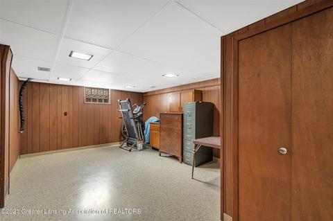 1306 Sandhill Dr, Dewitt, MI 48820 photo 37