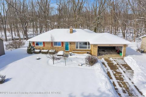 1306 Sandhill Dr, Dewitt, MI 48820 photo 3