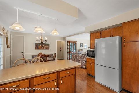 1306 Sandhill Dr, Dewitt, MI 48820 photo 18