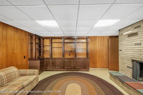 1306 Sandhill Dr, Dewitt, MI 48820 photo 33