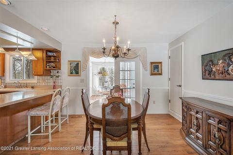 1306 Sandhill Dr, Dewitt, MI 48820 photo 13