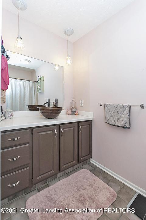 6559 Williams Rd, Dimondale, MI 48821 photo 23