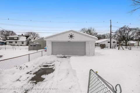 122 E Syringa Dr, Lansing, MI 48910 photo 5