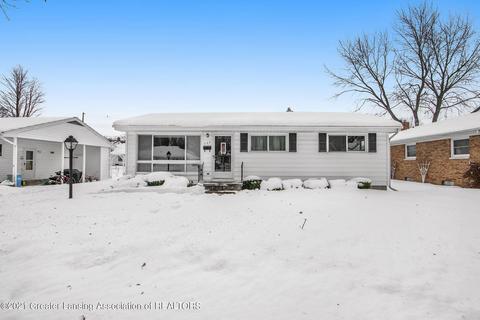 122 E Syringa Dr, Lansing, MI 48910 photo 1