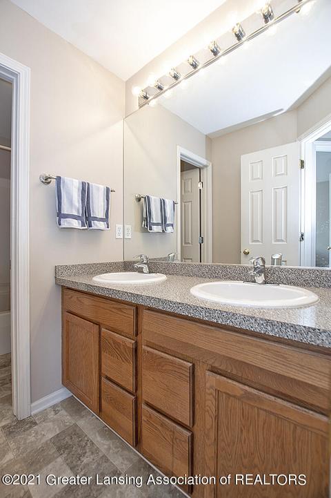3899 Sun Rapids Dr, Okemos, MI 48864 photo 25