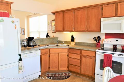 2575 Limerick Cir, Holt, MI 48842 photo 10