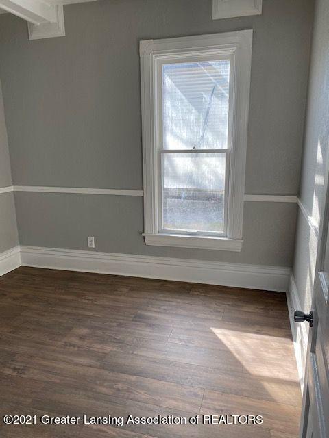 915 E Csar E Chvez Ave, Lansing, MI 48906 photo 10