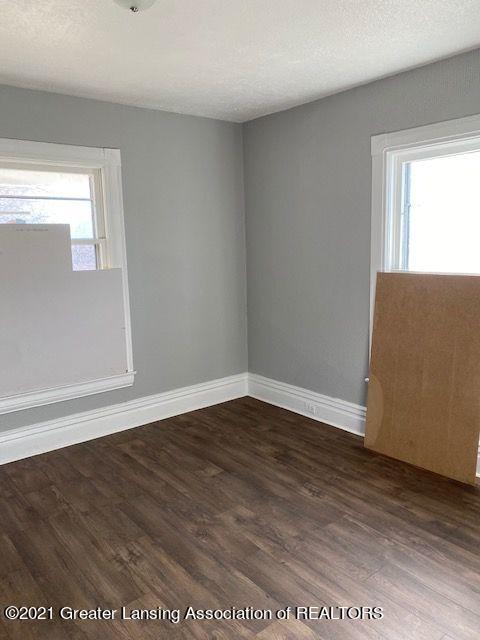 915 E Csar E Chvez Ave, Lansing, MI 48906 photo 13