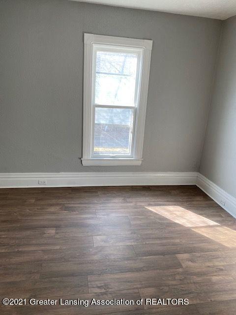 915 E Csar E Chvez Ave, Lansing, MI 48906 photo 15
