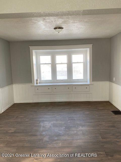 915 E Csar E Chvez Ave, Lansing, MI 48906 photo 11