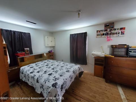 3738 Britton Rd, Perry, MI 48872 photo 9