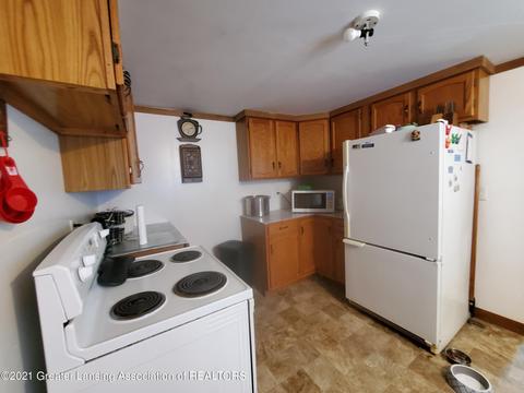 3738 Britton Rd, Perry, MI 48872 photo 5