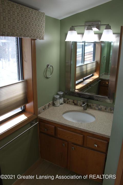92 E Newman Rd, Williamston, MI 48895 photo 17