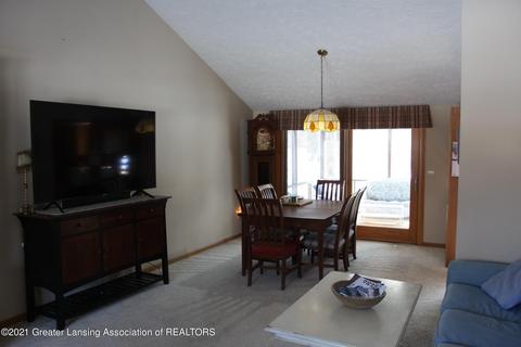 92 E Newman Rd, Williamston, MI 48895 photo 6