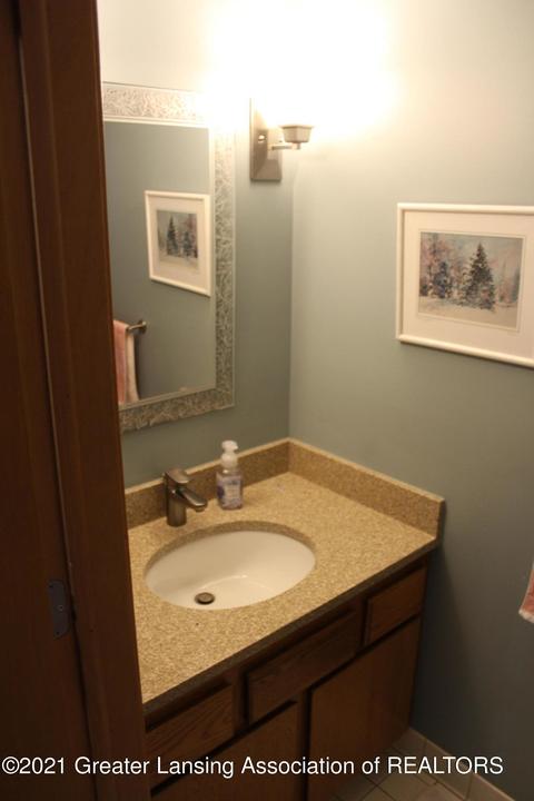92 E Newman Rd, Williamston, MI 48895 photo 11