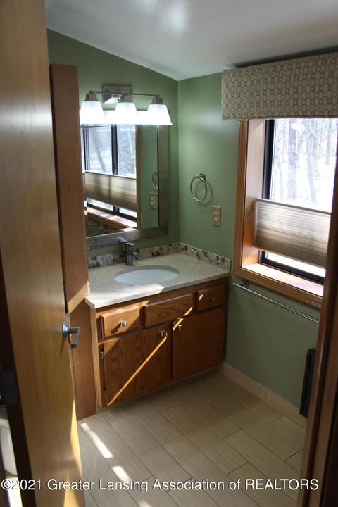 92 E Newman Rd, Williamston, MI 48895 photo 16
