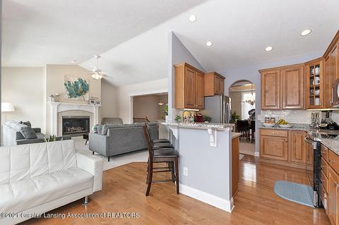 12720 Paradise Dr, Dewitt, MI 48820 photo 8