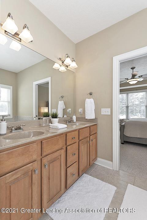 12720 Paradise Dr, Dewitt, MI 48820 photo 19