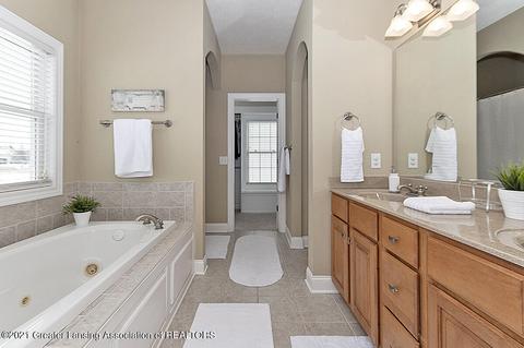 12720 Paradise Dr, Dewitt, MI 48820 photo 18