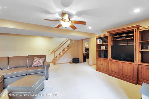 3301 Hollow Spring Dr, Dewitt, MI 48820 photo 32