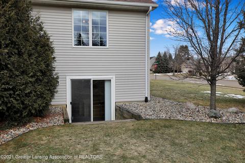 3301 Hollow Spring Dr, Dewitt, MI 48820 photo 6