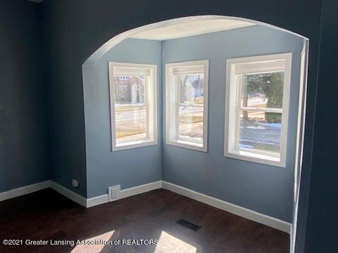 431 N Main St, Fowler, MI 48835 photo 6
