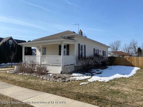 431 N Main St, Fowler, MI 48835 photo 2