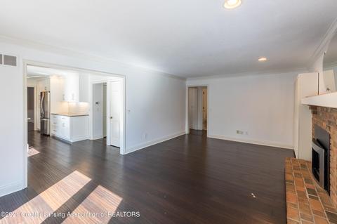 2153 Long Leaf Trl, Okemos, MI 48864 photo 17