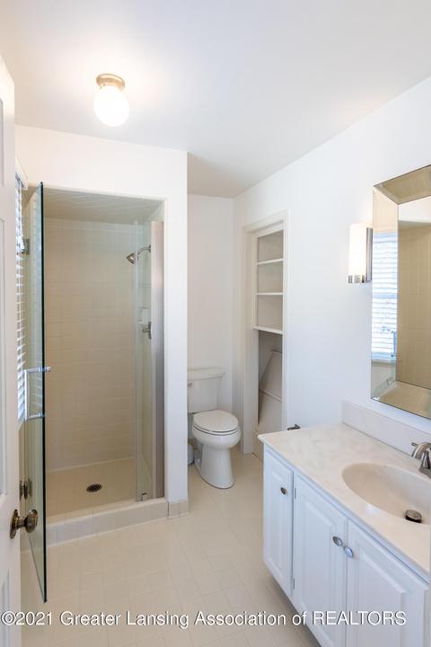 2153 Long Leaf Trl, Okemos, MI 48864 photo 36