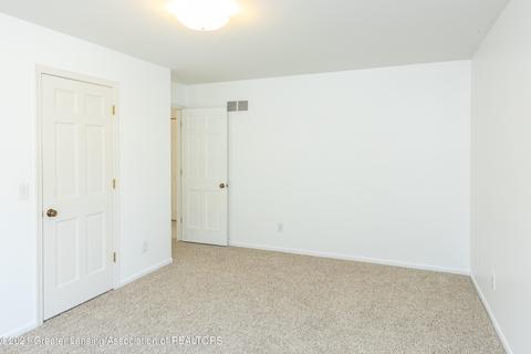 2153 Long Leaf Trl, Okemos, MI 48864 photo 33