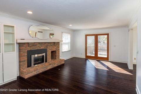 2153 Long Leaf Trl, Okemos, MI 48864 photo 16