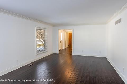 2153 Long Leaf Trl, Okemos, MI 48864 photo 18
