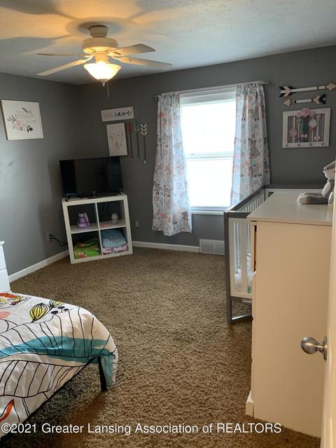 1287 Exchange St, Owosso, MI 48867 photo 13