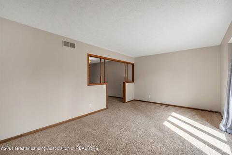 707 Lehigh Dr, Dewitt, MI 48820 photo 7