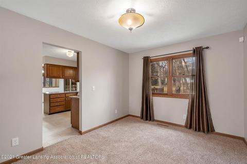 707 Lehigh Dr, Dewitt, MI 48820 photo 10
