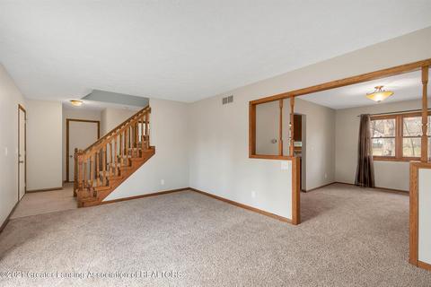 707 Lehigh Dr, Dewitt, MI 48820 photo 8