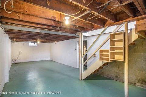 781 Fitting Ave, Lansing, MI 48917 photo 17