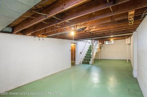781 Fitting Ave, Lansing, MI 48917 photo 18