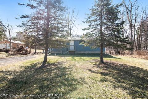 6717 Lansing Rd, Perry, MI 48872 photo 1