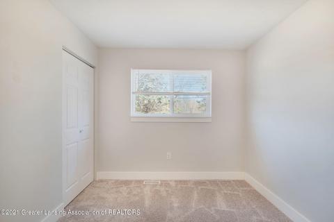 6717 Lansing Rd, Perry, MI 48872 photo 15