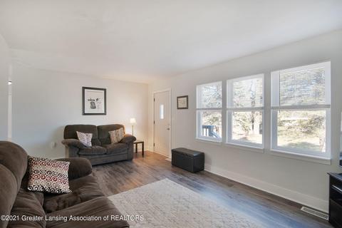 6717 Lansing Rd, Perry, MI 48872 photo 5