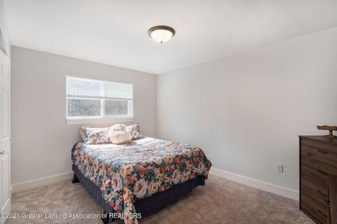 6717 Lansing Rd, Perry, MI 48872 photo 11
