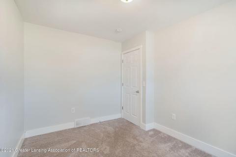 6717 Lansing Rd, Perry, MI 48872 photo 16