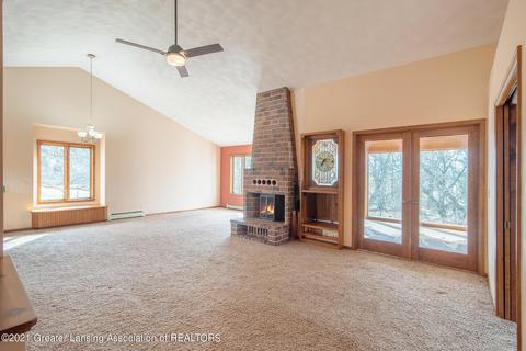 10162 W Herbison Rd, Eagle, MI 48822 photo 10