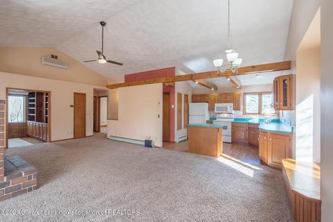 10162 W Herbison Rd, Eagle, MI 48822 photo 14