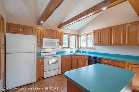 10162 W Herbison Rd, Eagle, MI 48822 photo 15