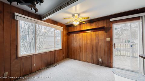 2189 Phillips Ave, Holt, MI 48842 photo 5