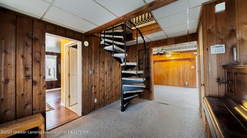 2189 Phillips Ave, Holt, MI 48842 photo 3